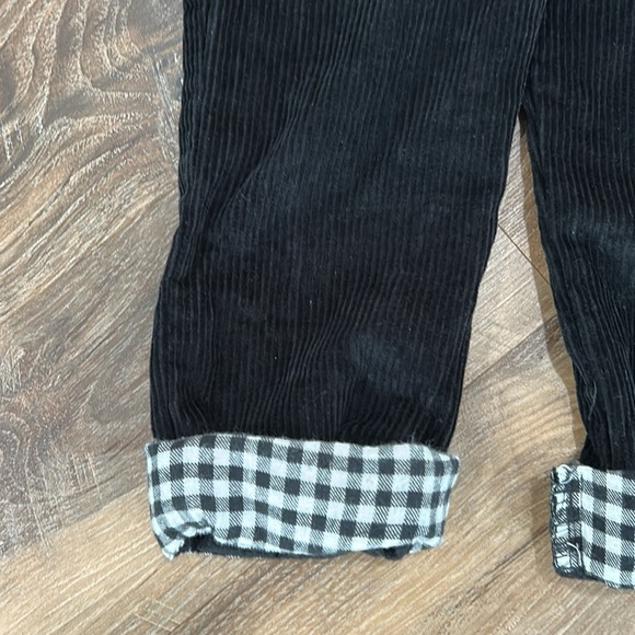 Mudpie 100% Cotton Black Corduroy Red Truck Christmas Overalls Toddler Size 2T - Picture 9 of 10